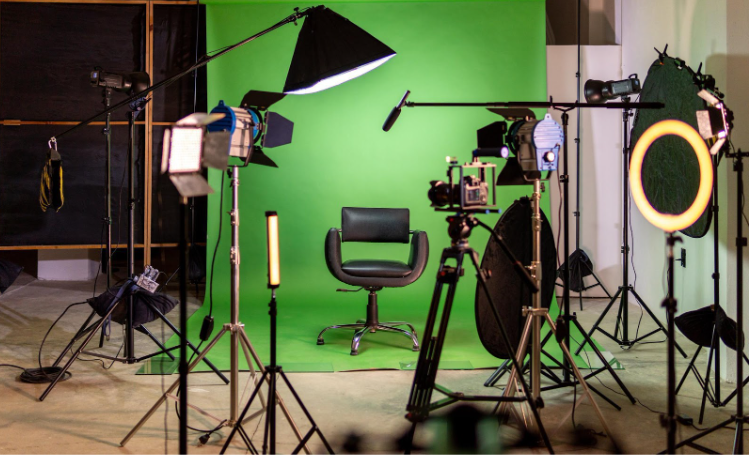 Professional Chroma Key Setup with Even Green Screen Exposure