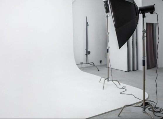 Versatile Filming Setup in a White Cyclorama Studio