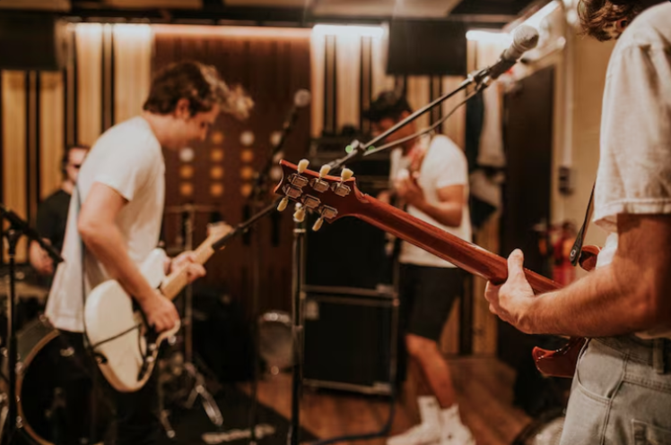 Live Band Rehearsal in Premium UK Studio SettingLive Band Rehearsal in Premium UK Studio Setting