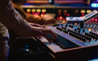 Top Ways to Use Video for In-Store Customer Engagement and Conversions