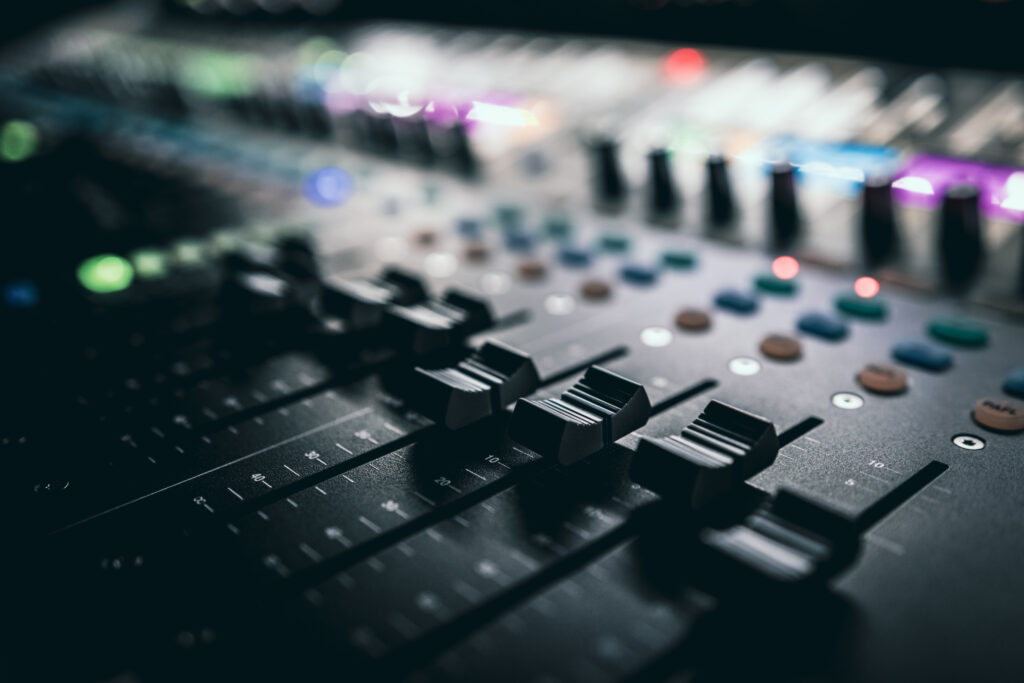 Production Workflow Testing in a London Rehearsal Base Camp Studio